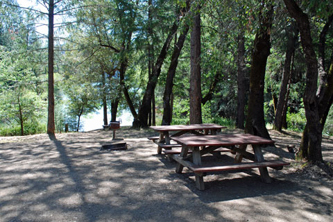 Bandy's Cove Group Campsite at Peninsula Campground, Rollins Lake, CA