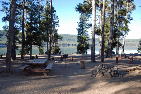 Hemlock Campground at Medicine Lake