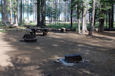 Little Beaver Campground, Little Grass Valley Reservoir, Plumas National Forest