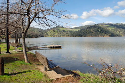 Narrow Day Use Area at Englebright Lake, CA