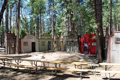 Evening movie spot, Inn town Campground, CA