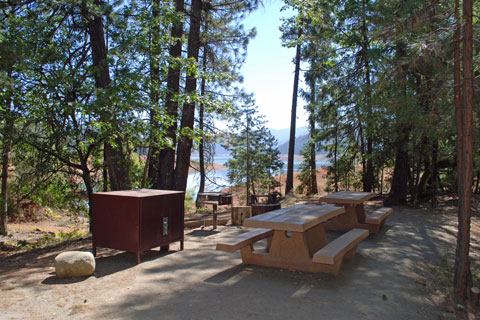 Minersville Campground at Trinity Lake