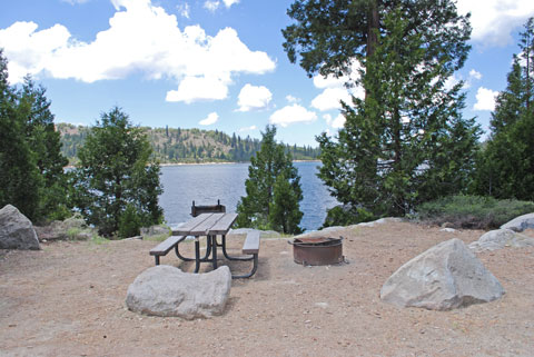 Strawberry Point Campground, Ice House Reservoir, Eldorado National Forest, CA