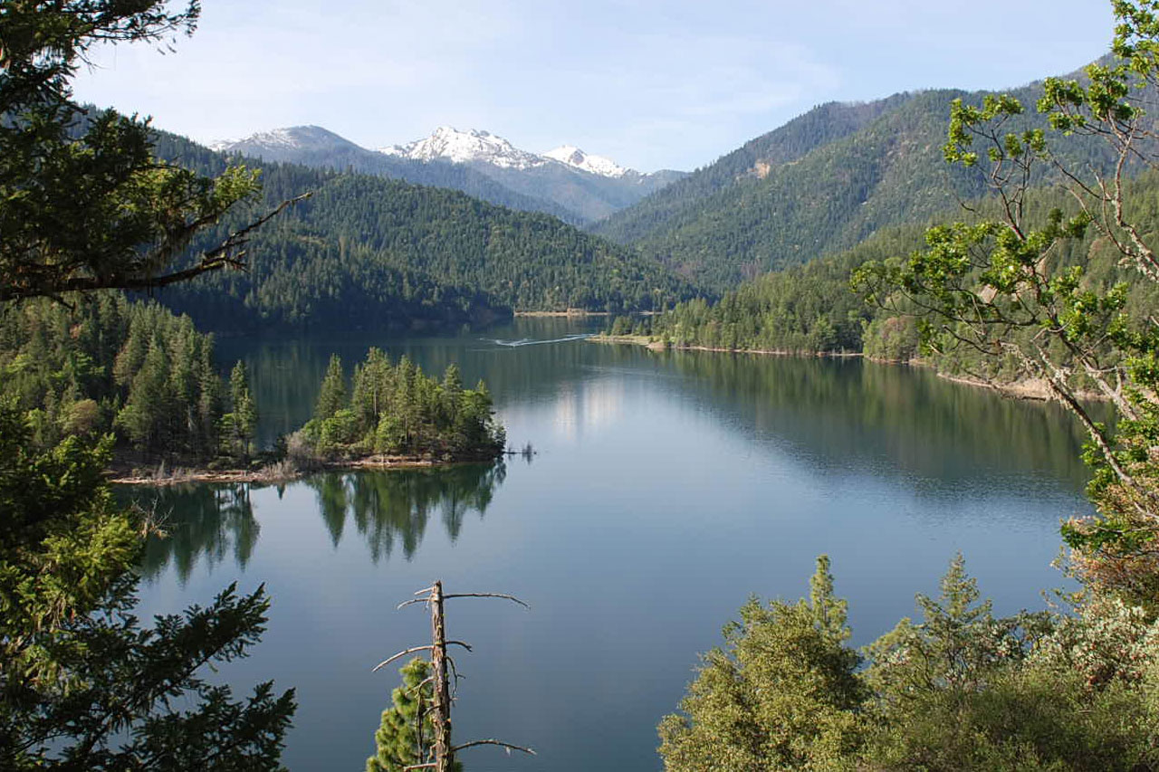 Applegate  Lake, Oregon.